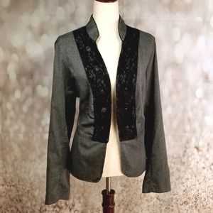 Maurices military style taylord blazer w/ lace 2X